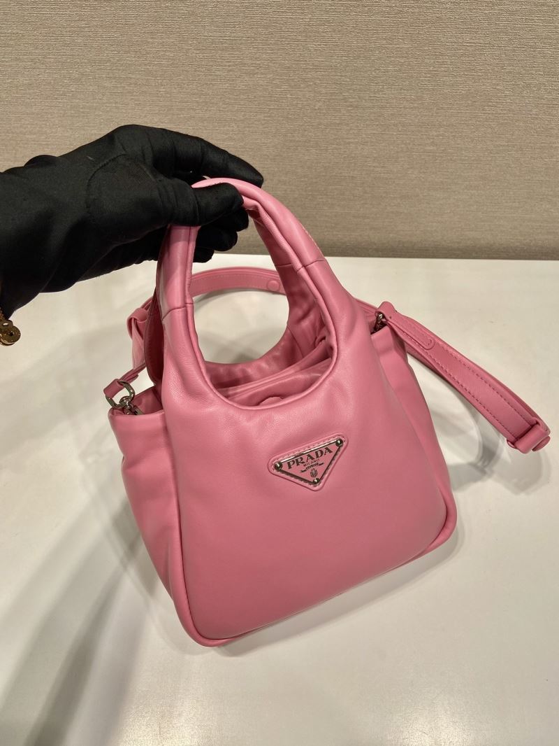 Pra*a tote bags